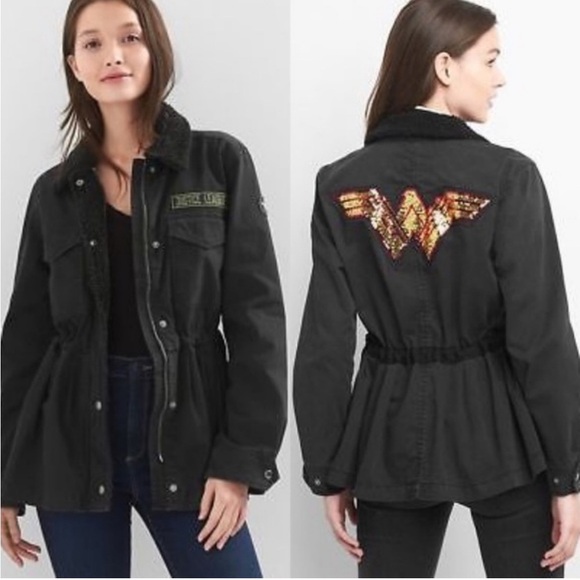 Gap x DC Comics Wonder Woman Justice League Sherpa Lined Utility Jacket Medium - Picture 1 of 16
